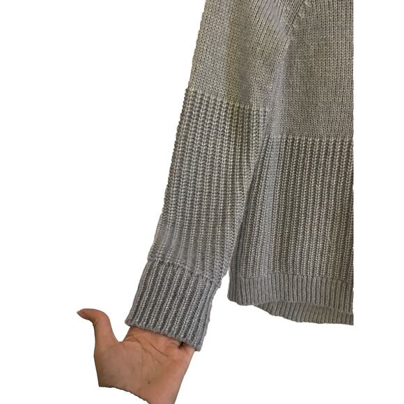 Banana Republic Sweater Women's Small Italian Yarn Wool Blend Pullover - Picture 2 of 6